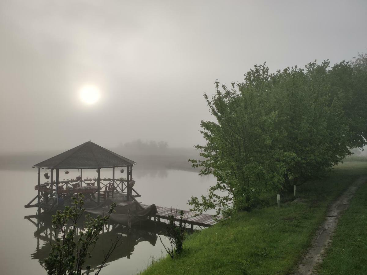 Stawy U Sikory - Dom Rybak - Agroturystyka I Lowisko Nowa Wies  Esterno foto